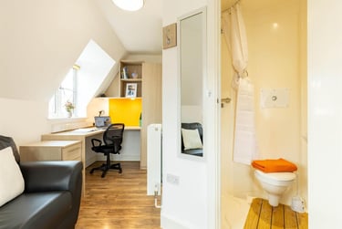 1 bed studio, Lower North Street, City Centre, Exeter, EX43EU - Image 8